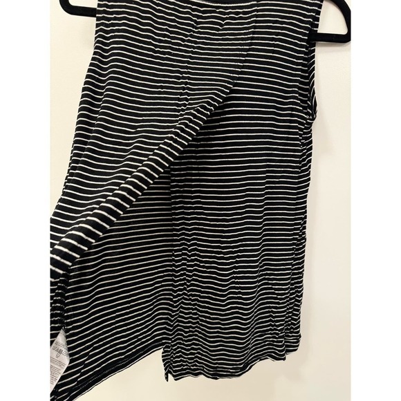 Old Navy Black White Striped Vent Back Small Tank Top - Picture 4 of 5
